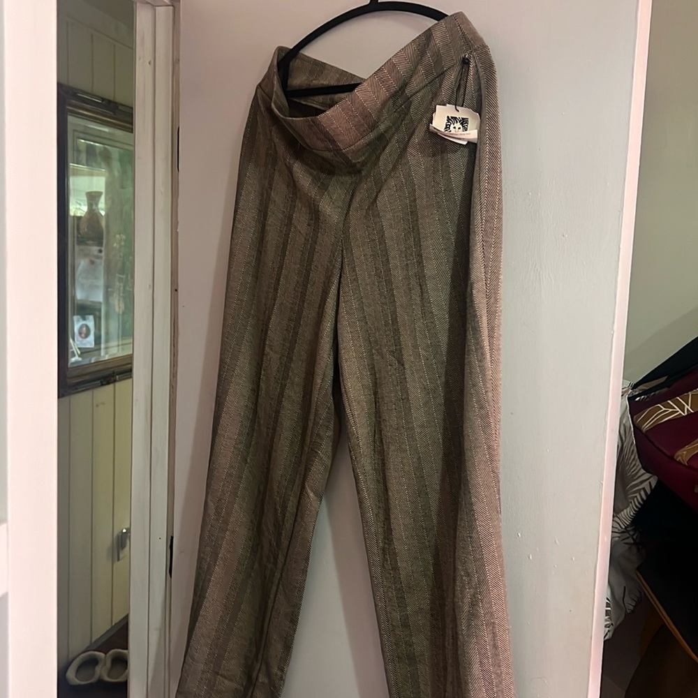 And Klein slacks size number 1X